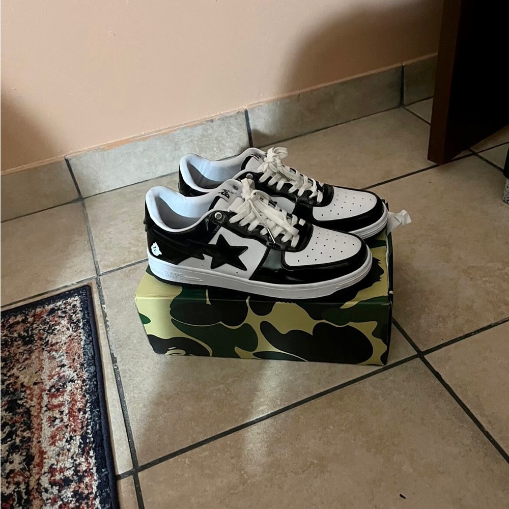 A bathing Ape Bape sta low